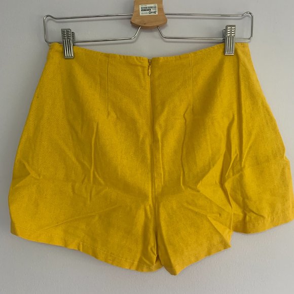 LEITH Nordstrom Linen Blend High Waisted Yellow Shorts - Size Medium - Picture 4 of 6
